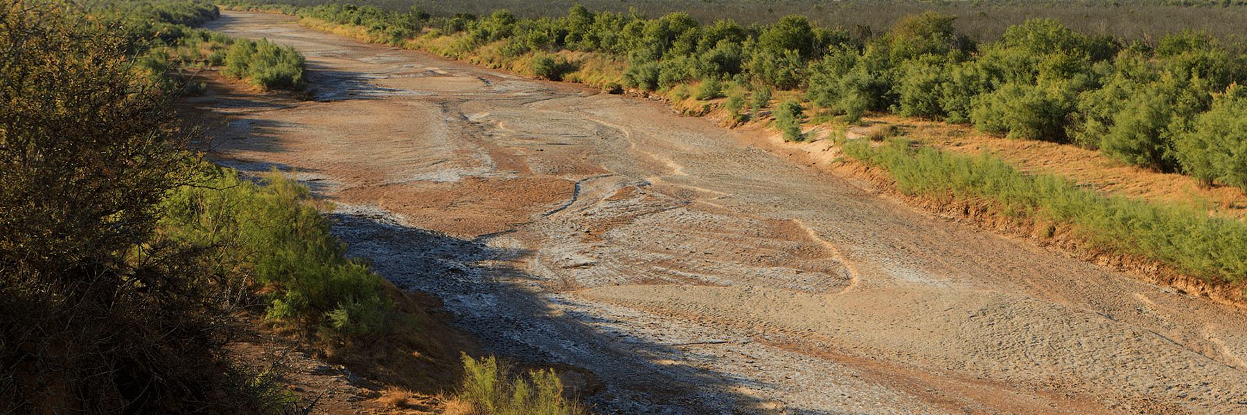 Brazos River in Knox County, Texas runs dry in summer 2011.